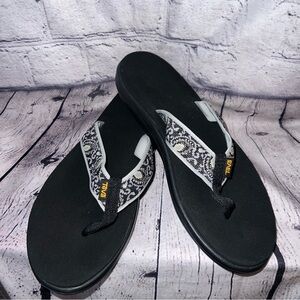Teva Voya Women’s Flip Flops Size 10